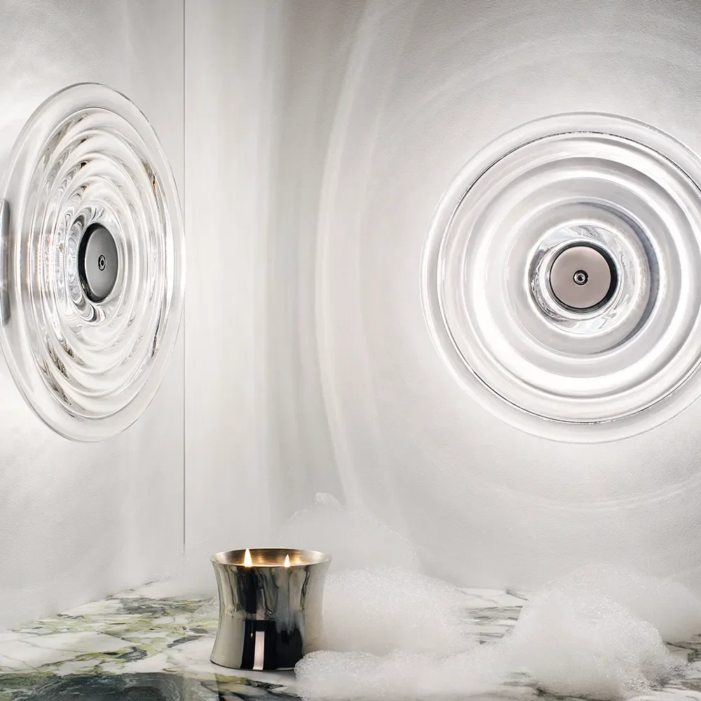 Press Vägglampa Large Clear LED