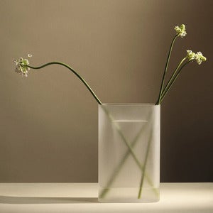 Ridge Vas H: 35 cm White Frosted