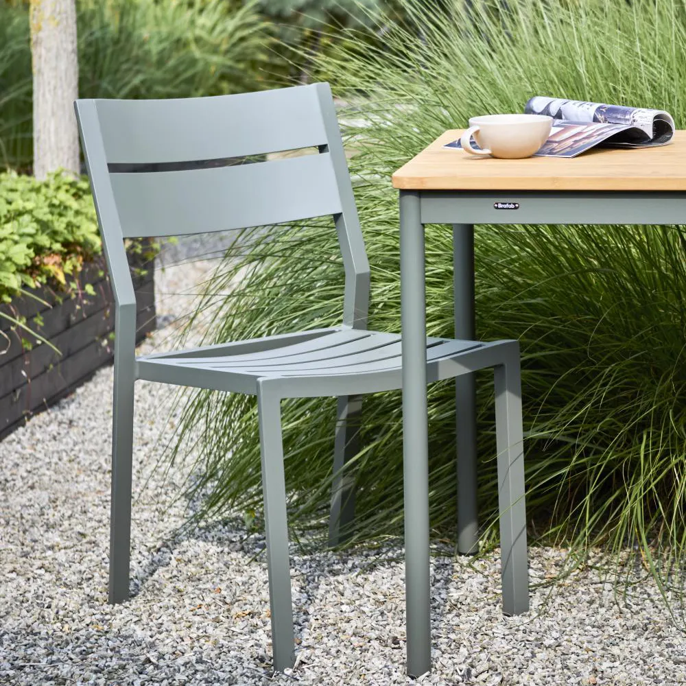 Delia matstol Nordic Green