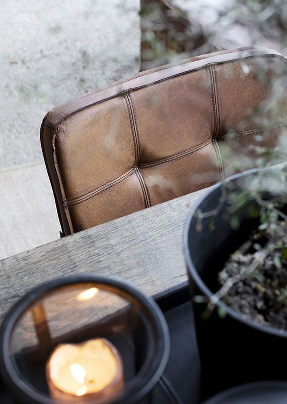 Carlos Matstol Light Brown