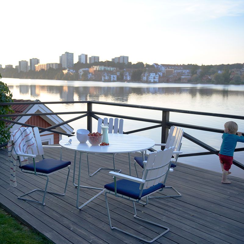 Bord 9A 120 Cm Vitlackad Ek / Varmförzinkat Stativ