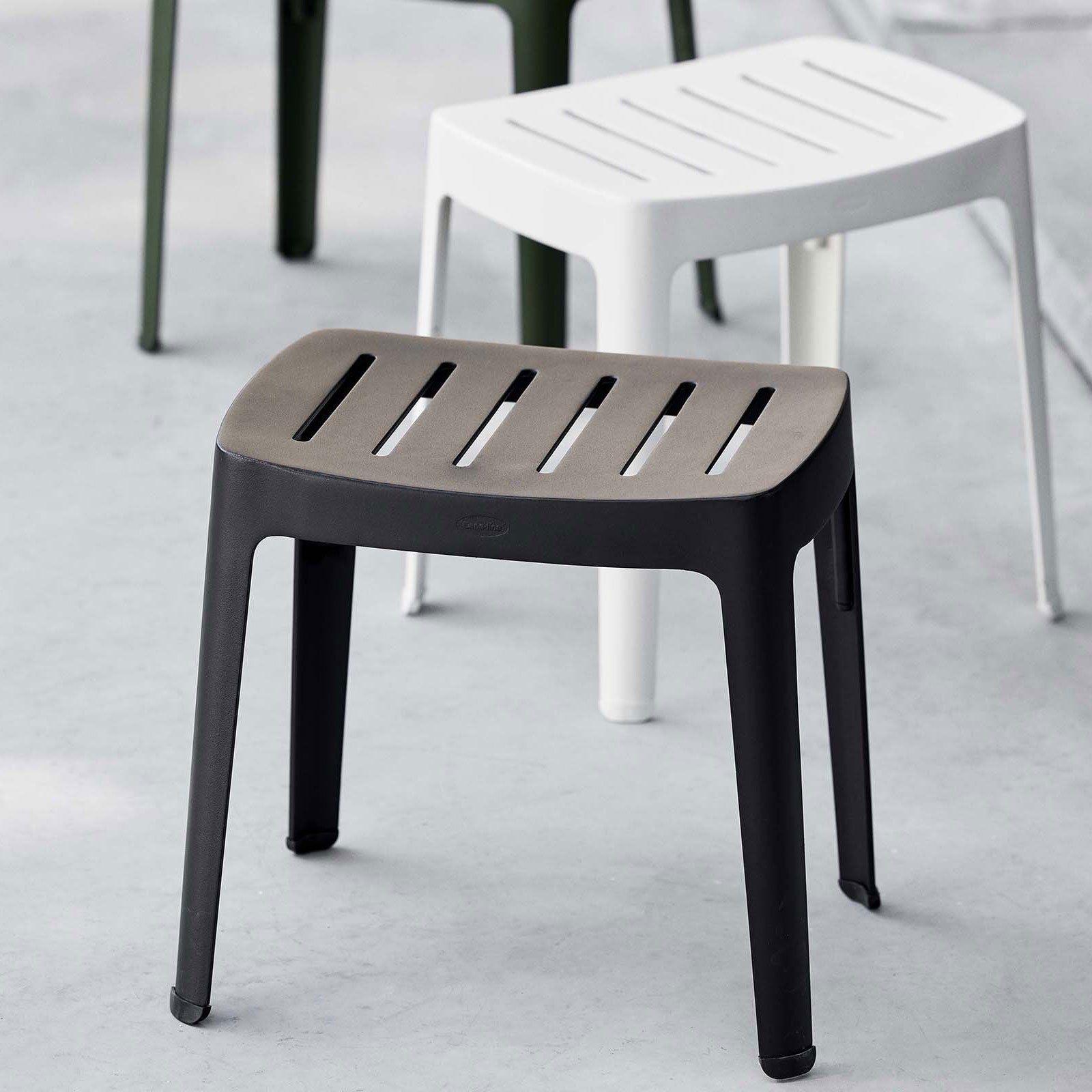 Cut Pall Dark Green Aluminium 