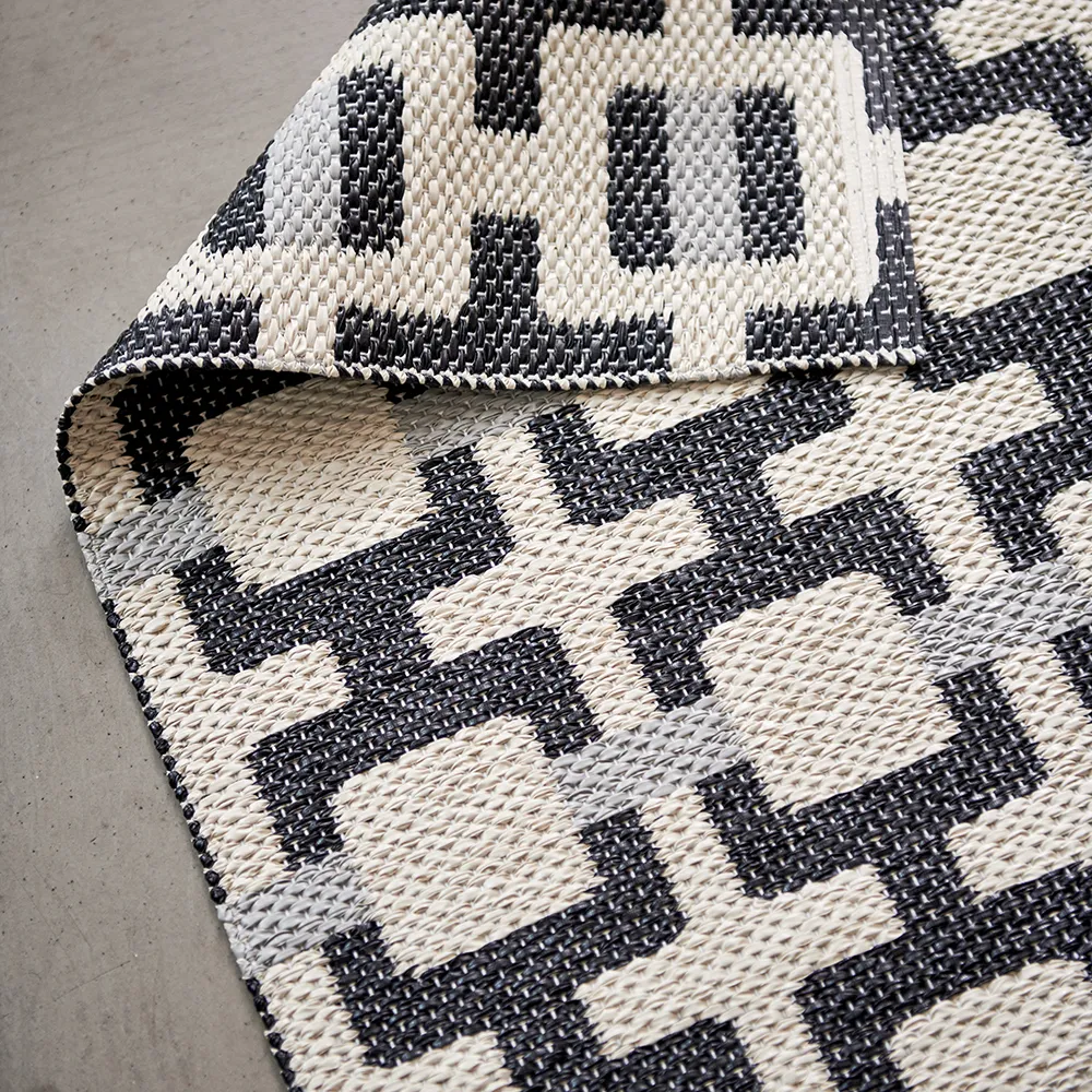 Tom matta Black/Cream/Warm Grey 70 x 120 cm