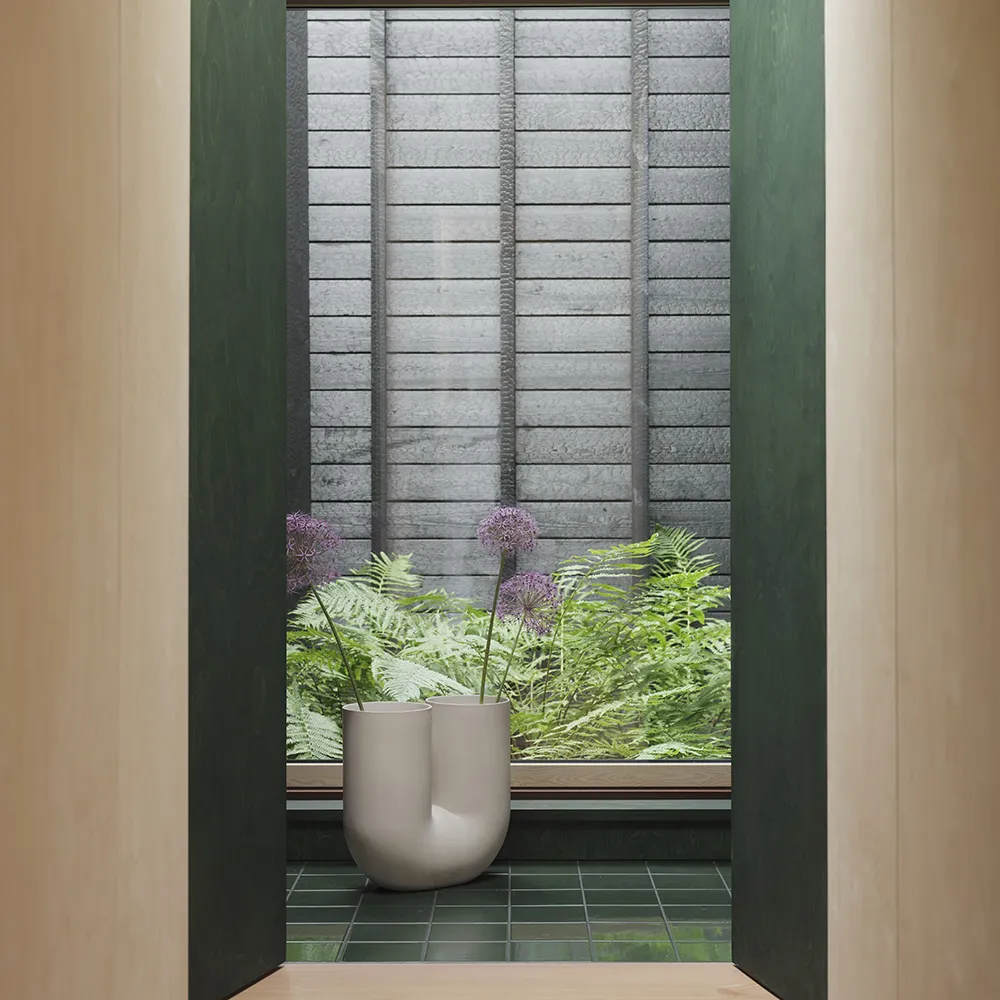 Kink Vas H: 39 cm - Sand