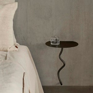 Curvature Väggmonterat bord - Black Brass
