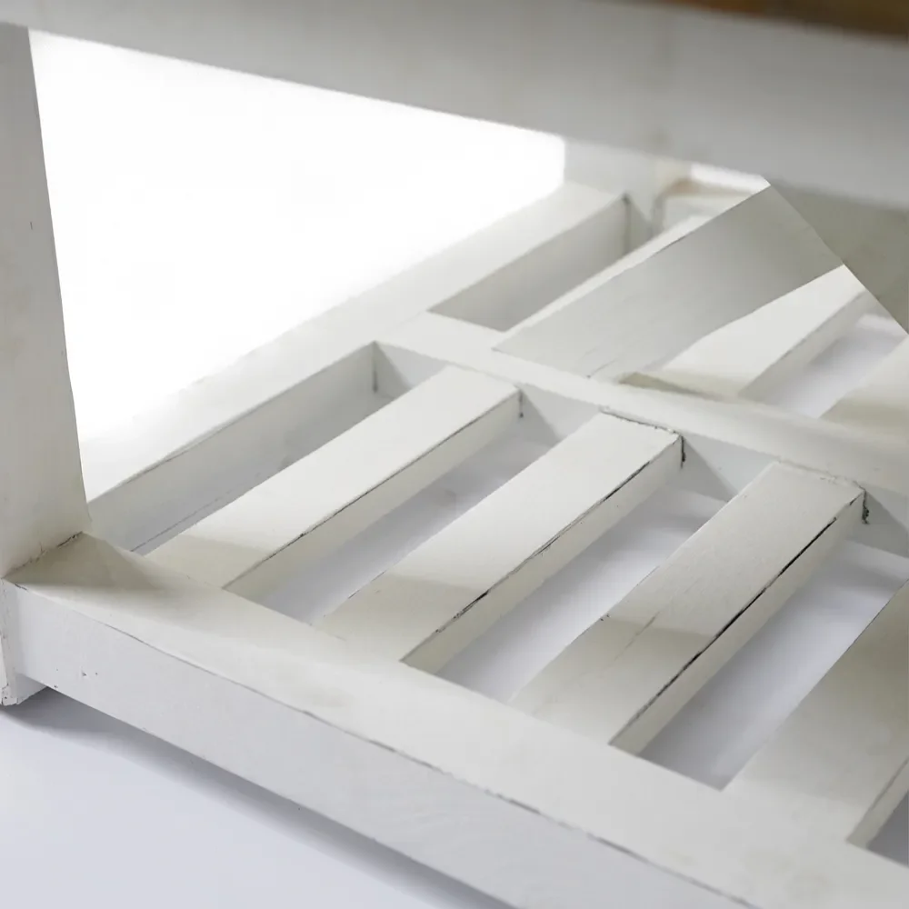 Château Chassigny soffbord 70x70 cm