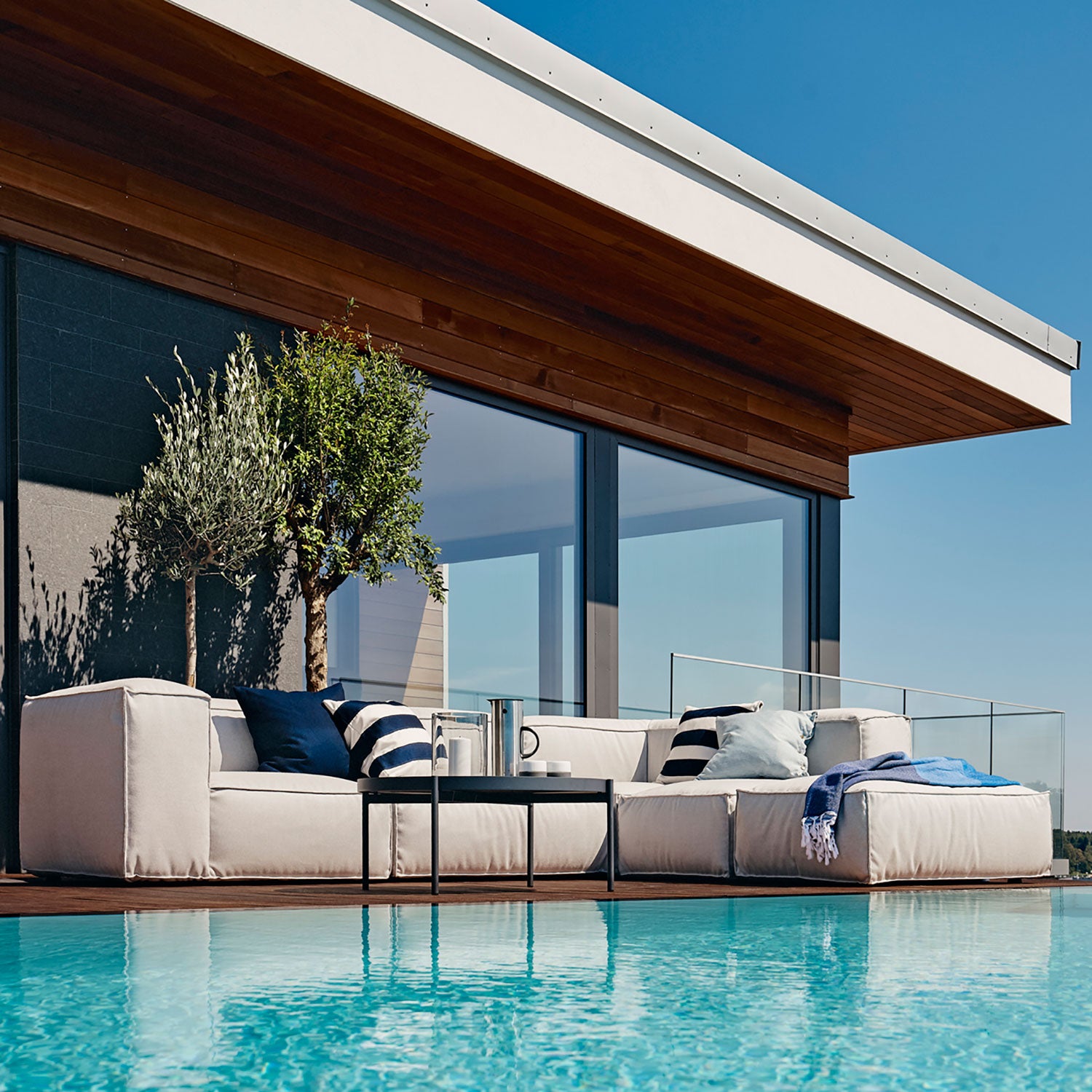 Asker Fotpall Ljusgrå 