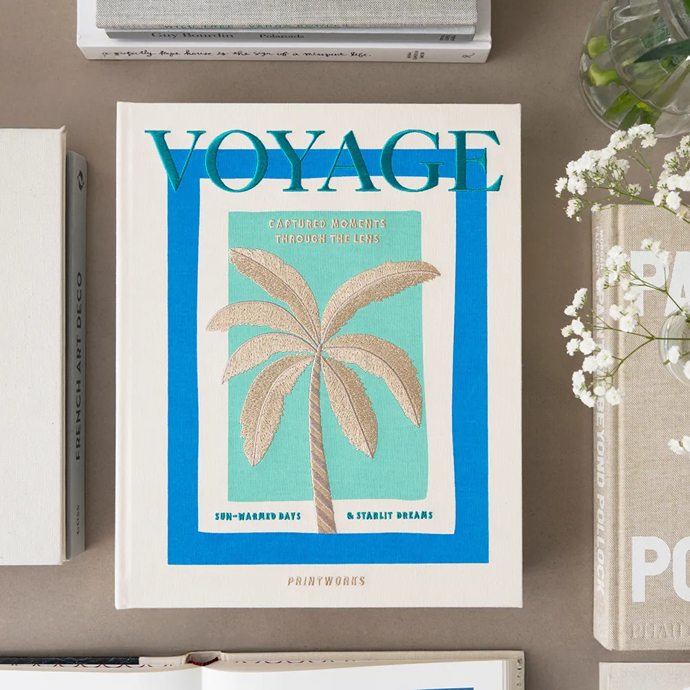 Broderat Fotoalbum - Voyage