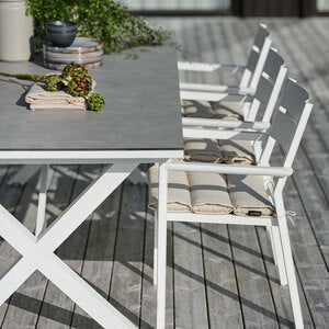 Delia karmstol vit 