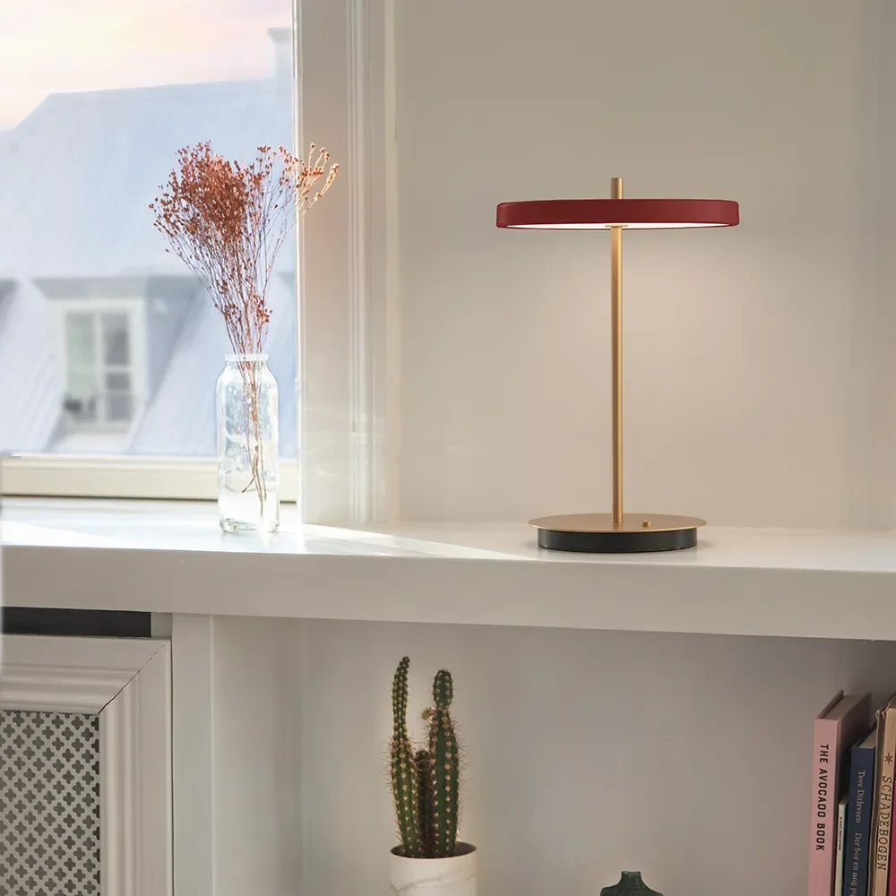 Asteria Move Portabel lampa Ruby Red