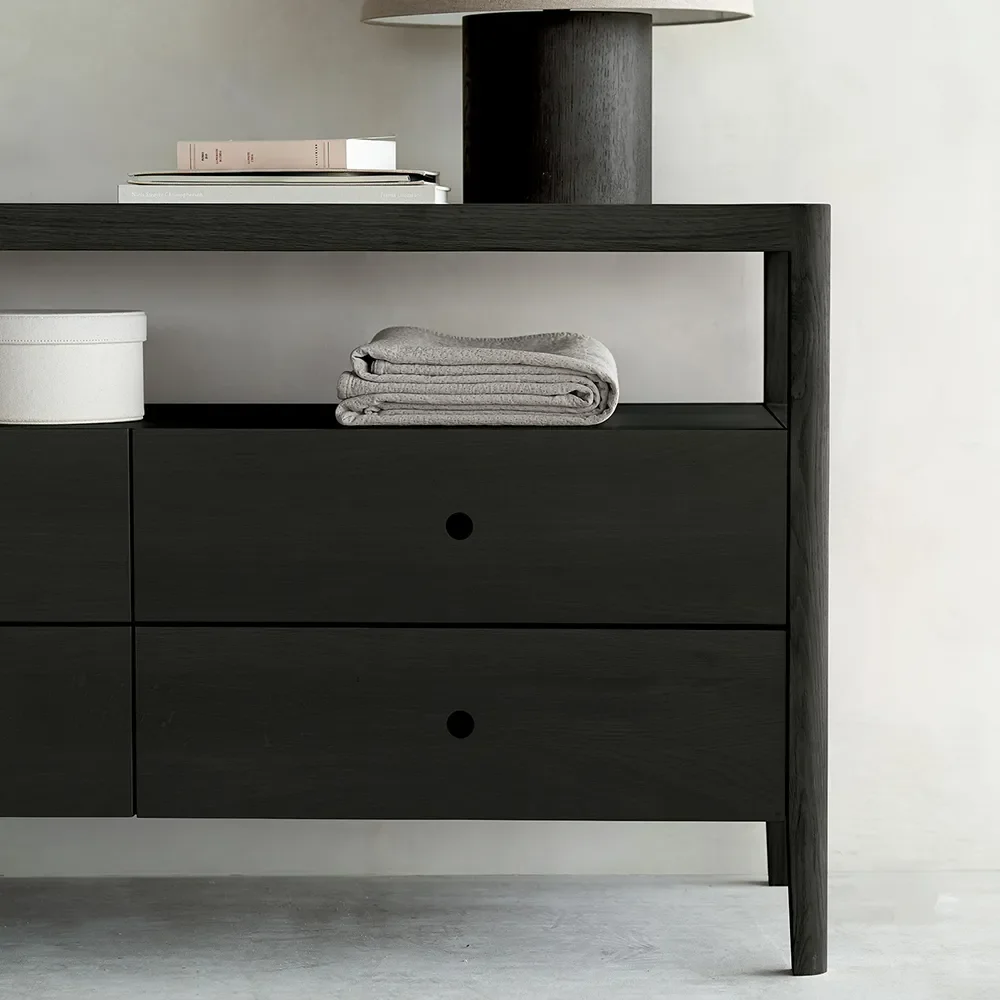 Spindle Byrå svartlackad ek