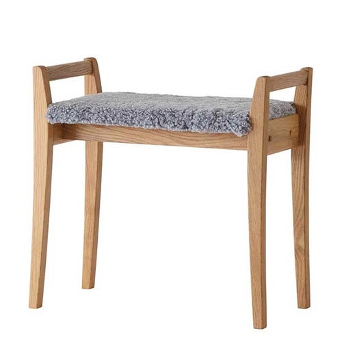 Meja Pall Oljad Ek/Fårskinn Ljusgrå