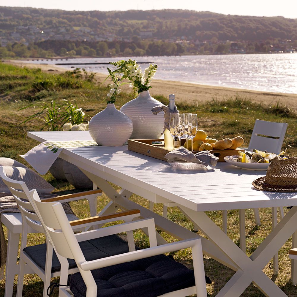 Hillmond bord 100x160/220  cm svart 