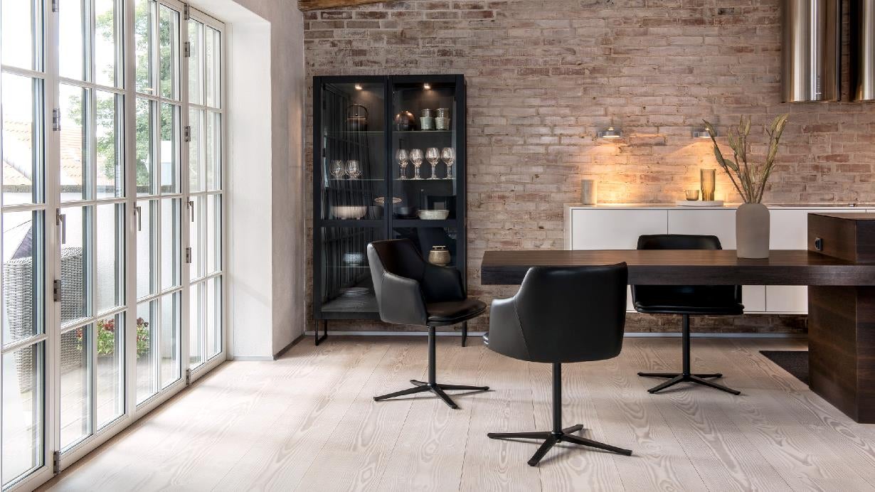 Sm55 Snurrstol med tyg i kategori 1