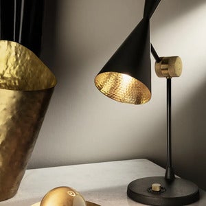 Beat Bordslampa Black LED
