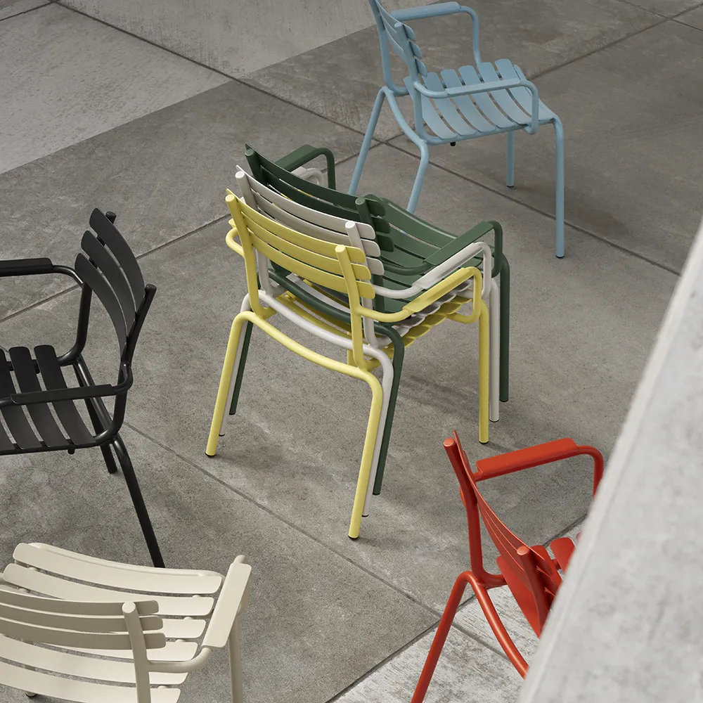 ALUA Karmstol Isblå