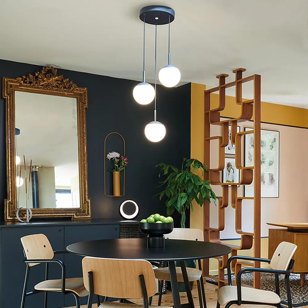 Mooon! Trippel taklampa Black Cherry