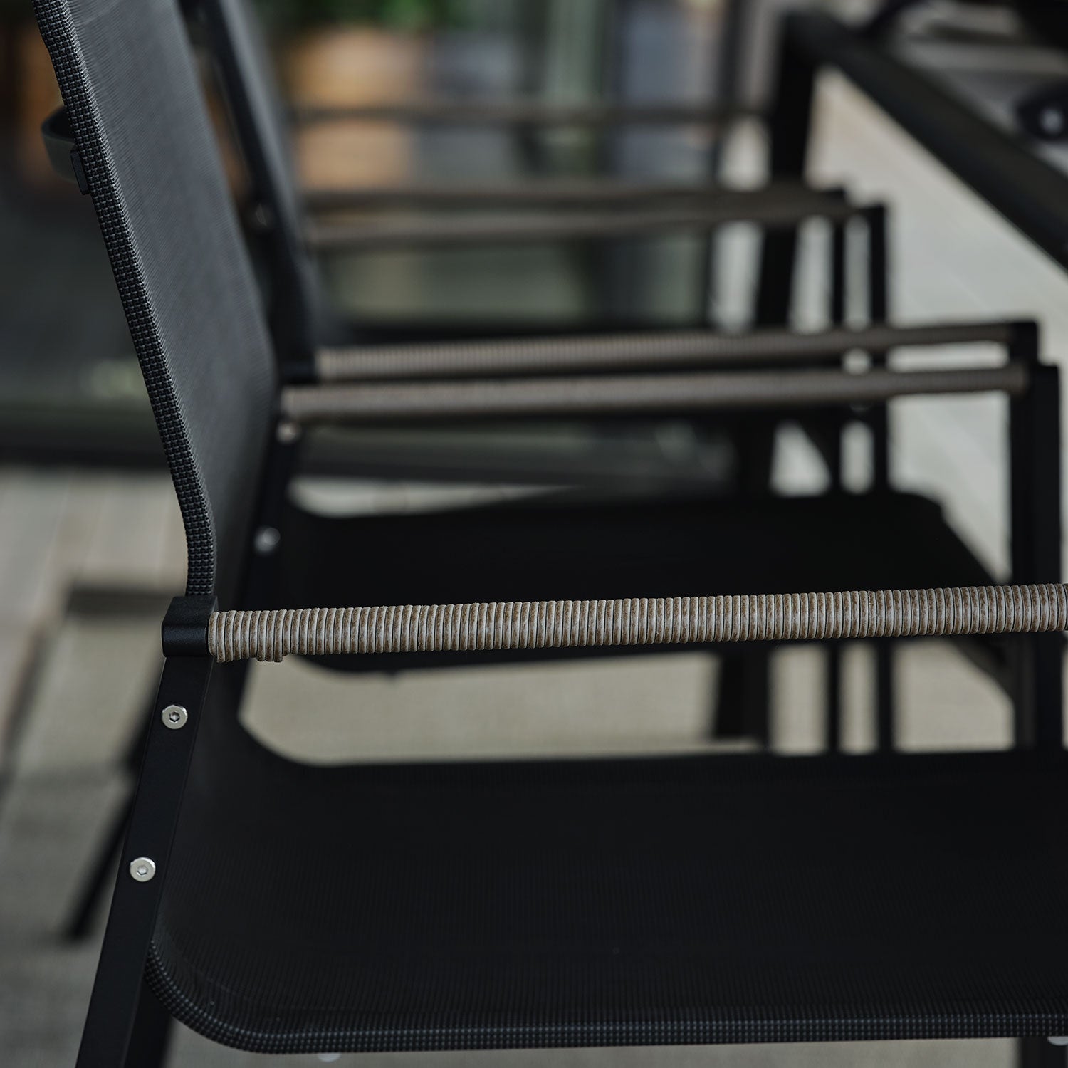 Lyra matbord 100x220 cm med glas 