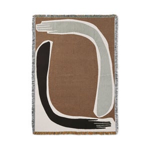 Pose Tapestry Filt Coffee