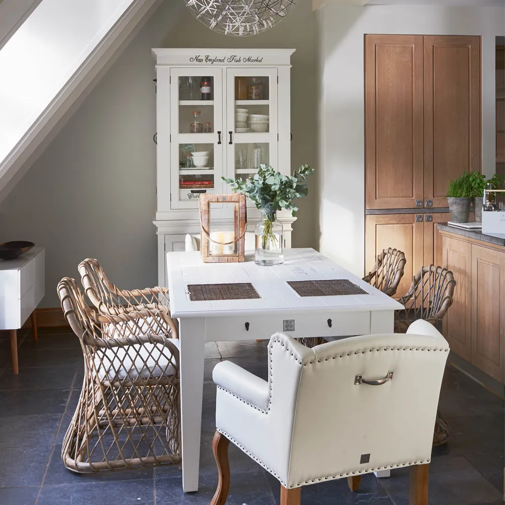 New England Fish Market Skåp 227x124 cm