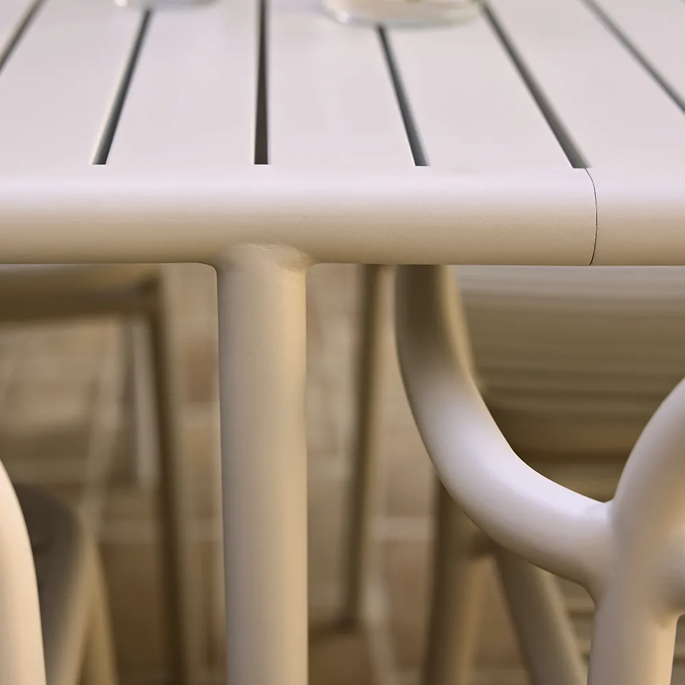 Bliss matbord 133x81 cm Sand