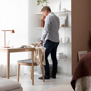 Sm131 Skrivbord Ek Lack 115X55X74Cm