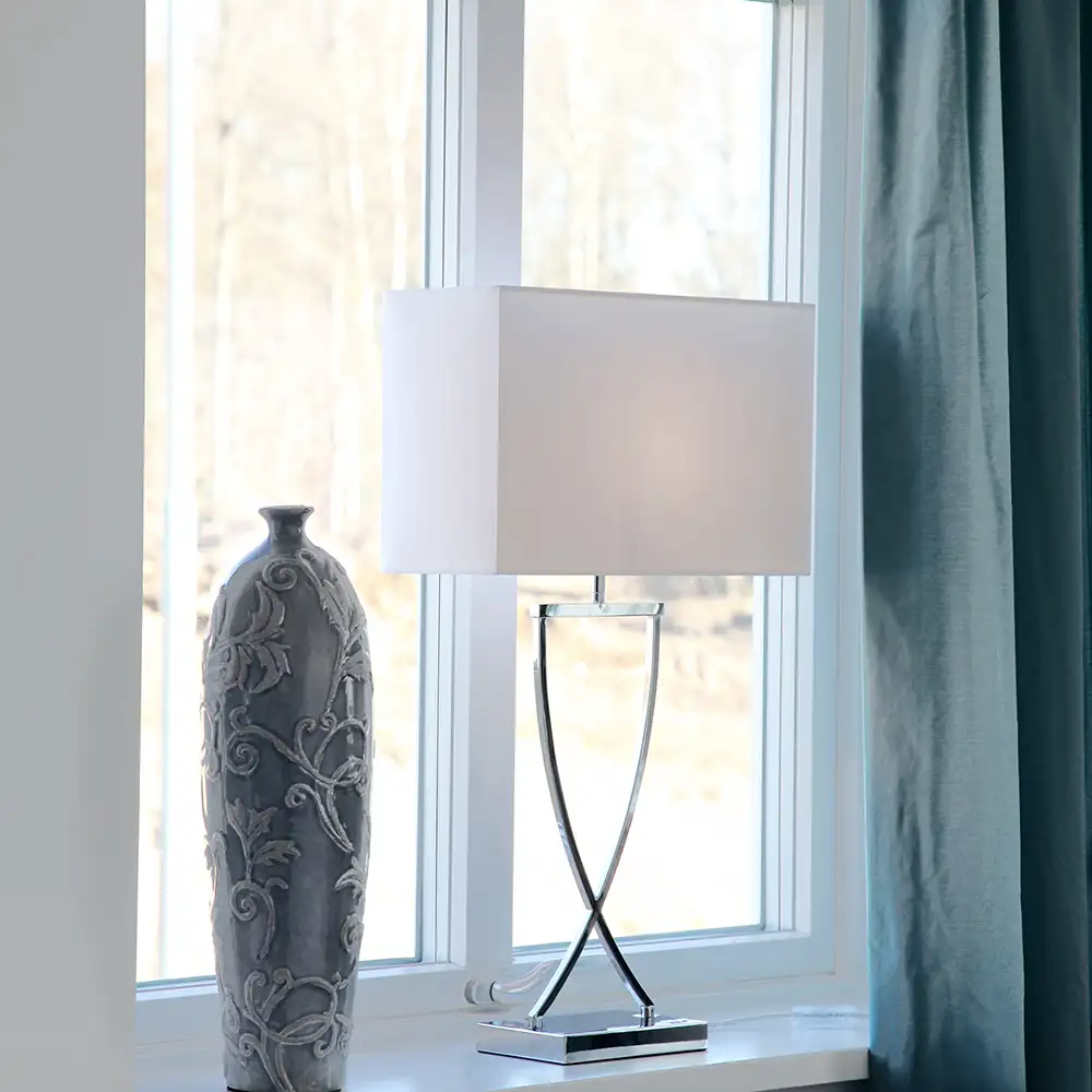 Omega Bordslampa 69 cm Krom