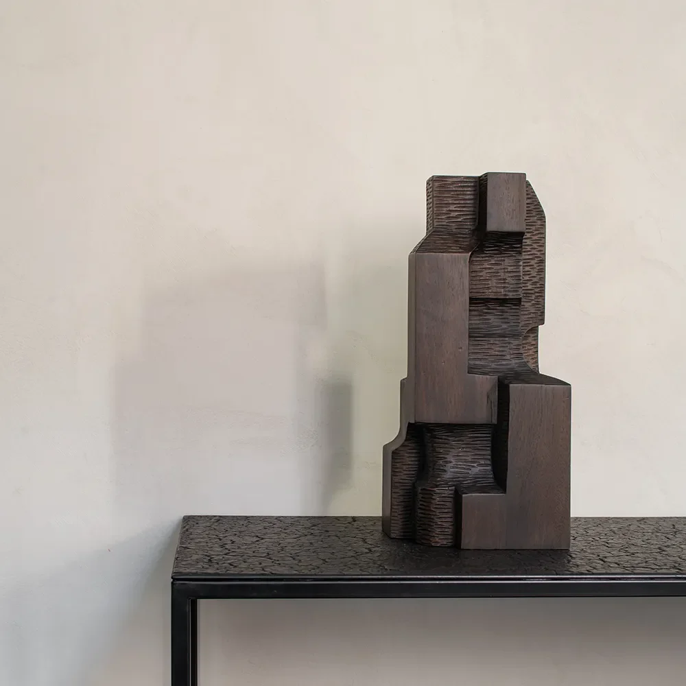 Block Organic skulptur espressolackad mahogny
