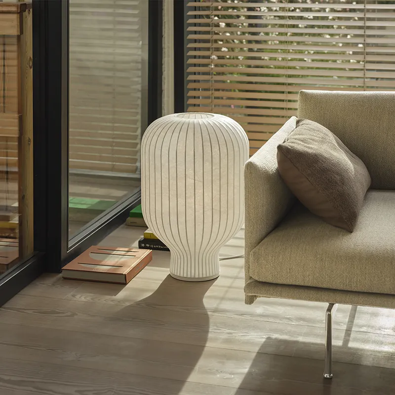 Strand bordslampa 59 cm White