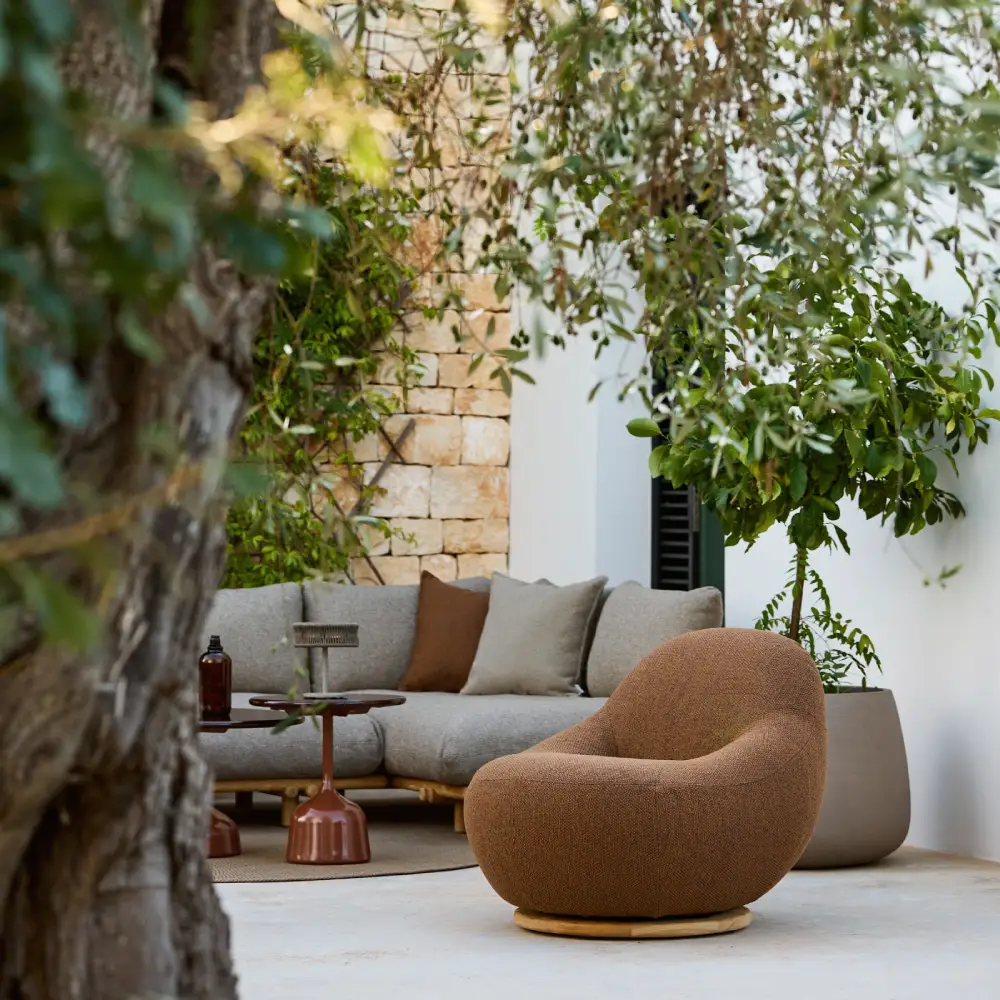 Gem loungefåtölj m/teak svirvel Umber brown, Rise