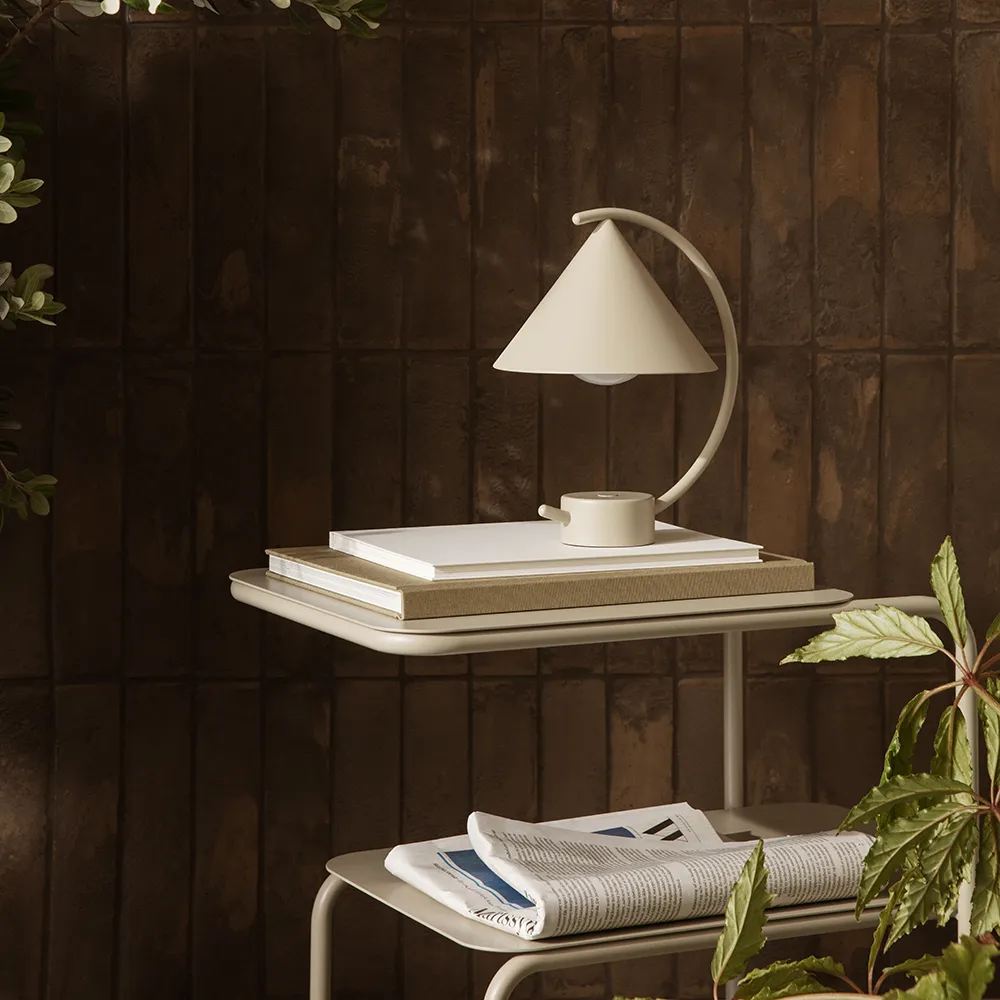 Level Sidobord Cashmere