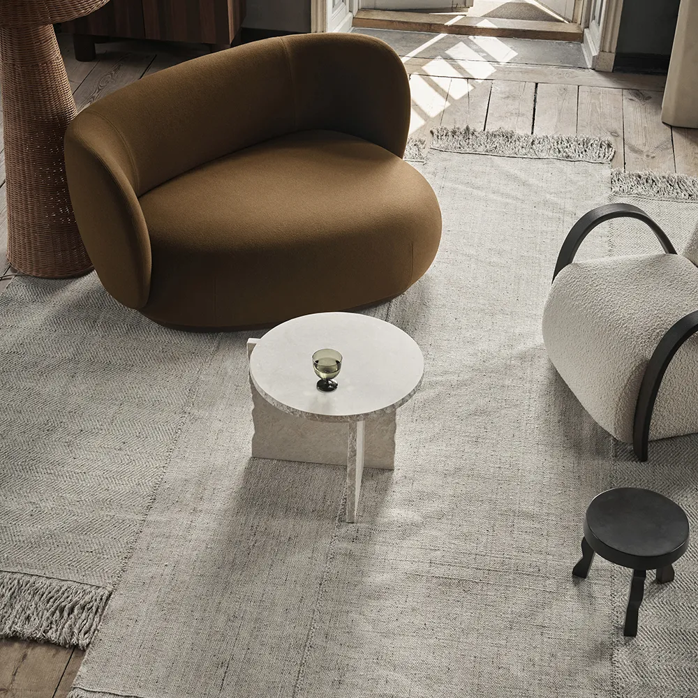 Mineral Sculptural Sidobord