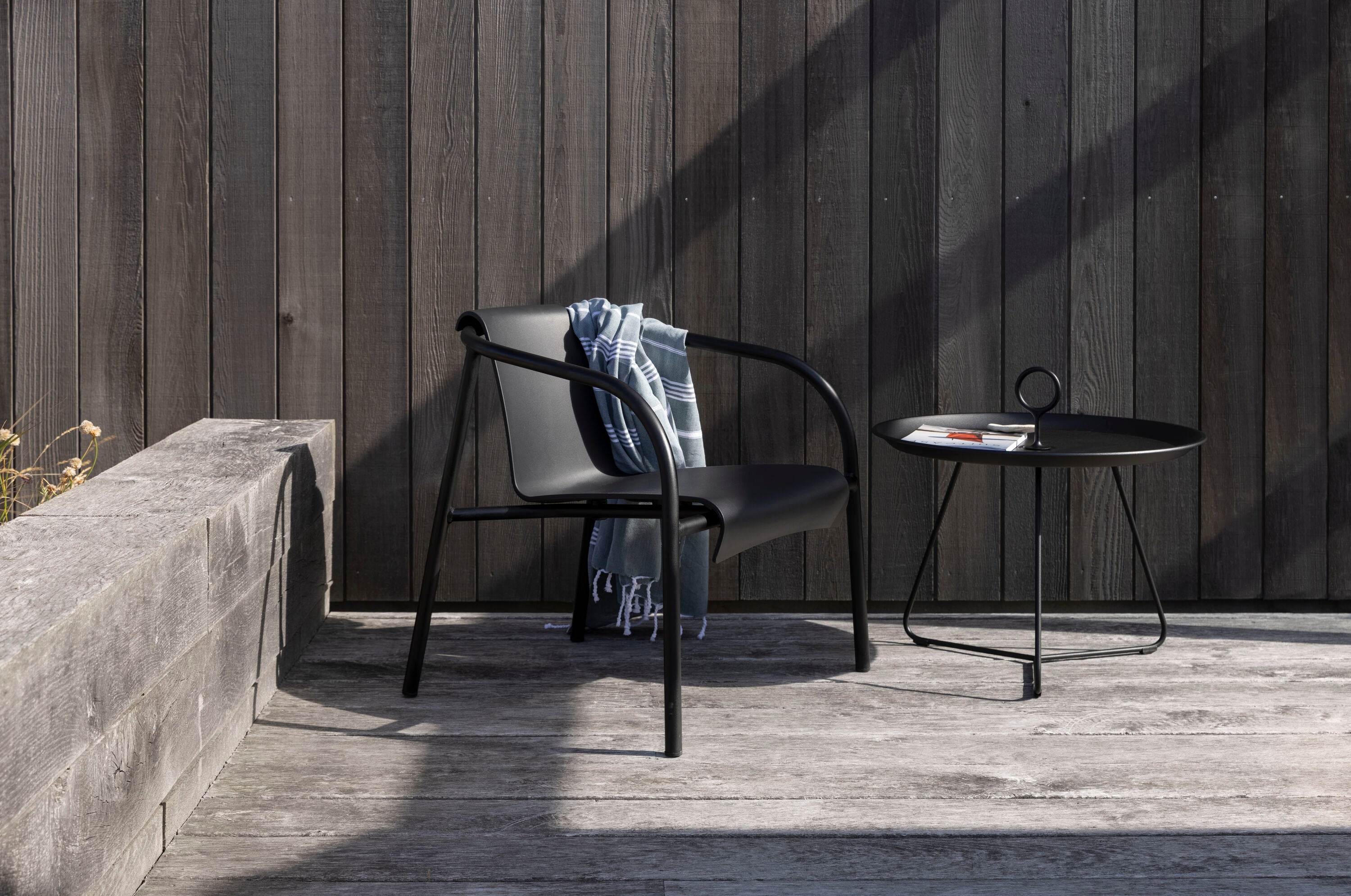 Eyelet sidobord 45 cm Dark grey 