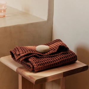 Badhandduk i Ekologisk Bomull Brown Clay