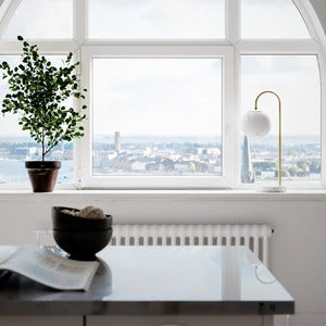 Bellagio bordslampa H60cm mässing/vit