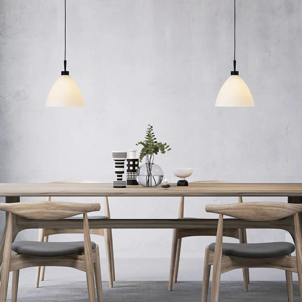 Maxi Dove pendel svart E27 