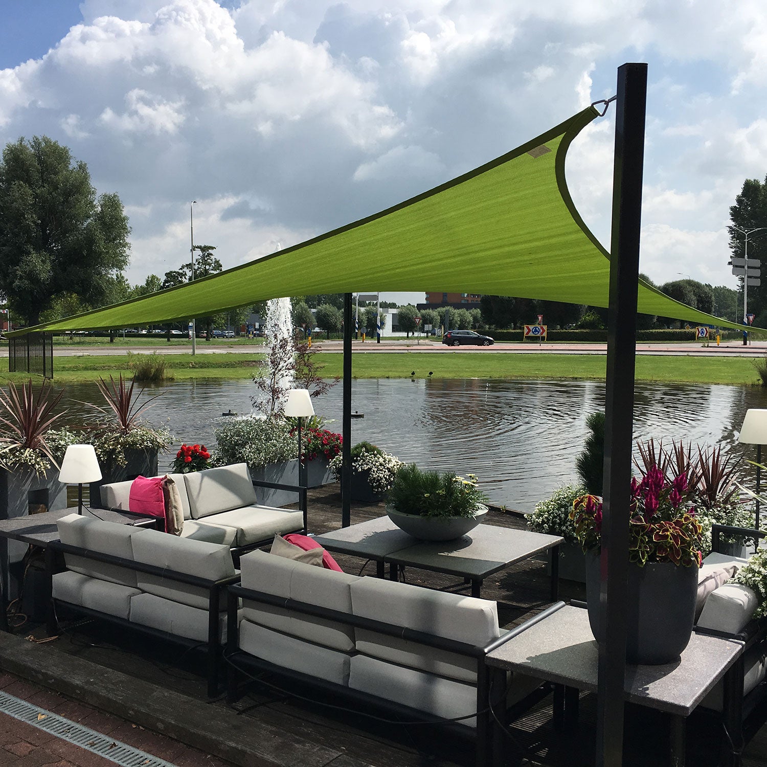 Coolfit solsegel triangulärt 90° 400x570cm svart