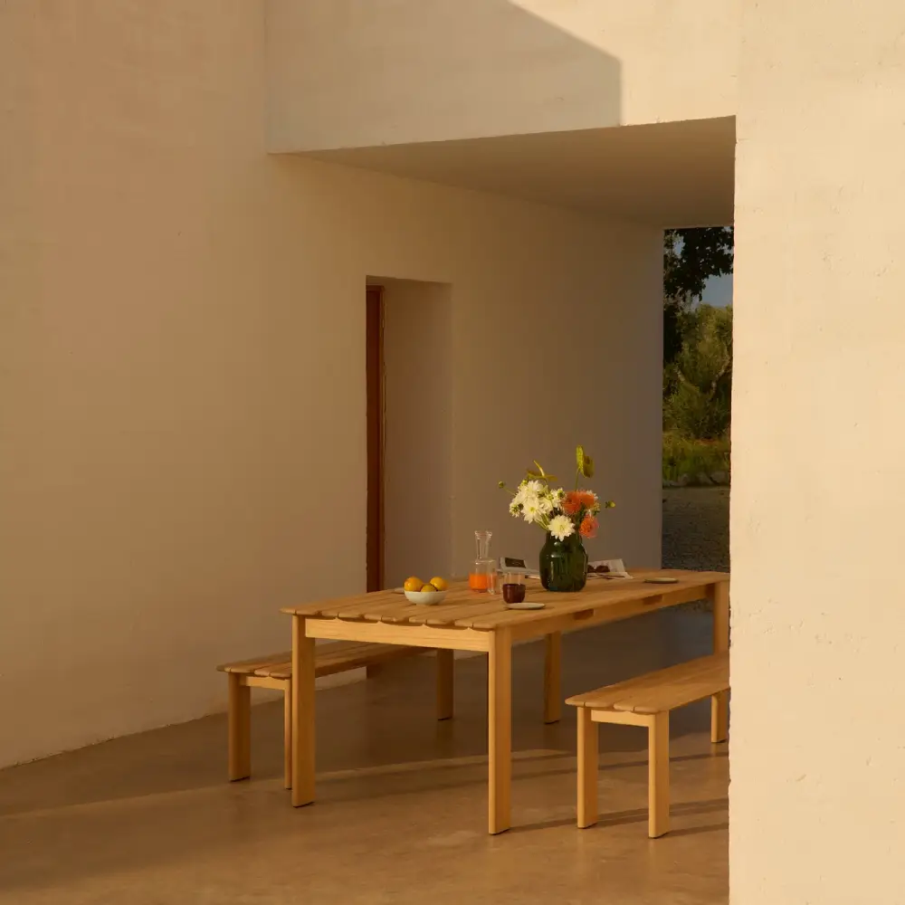 Utebord i Teak Assemble