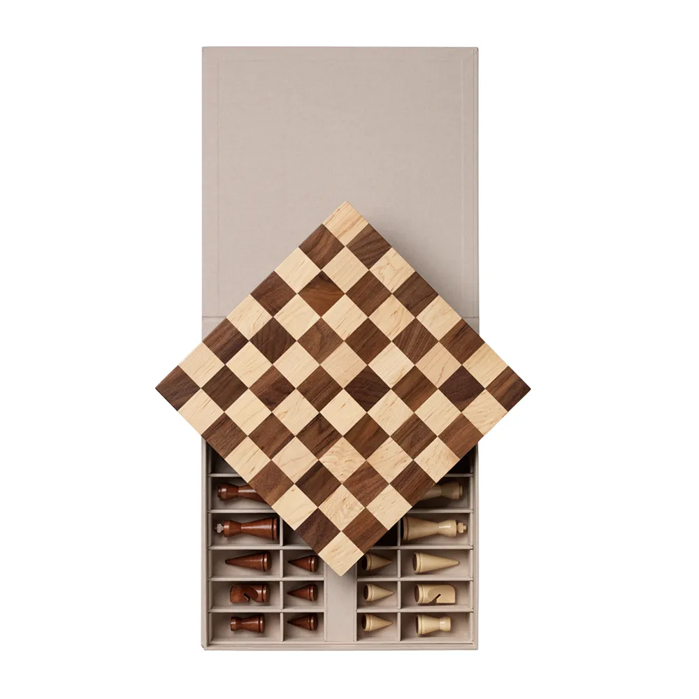 Schack The Minimalist