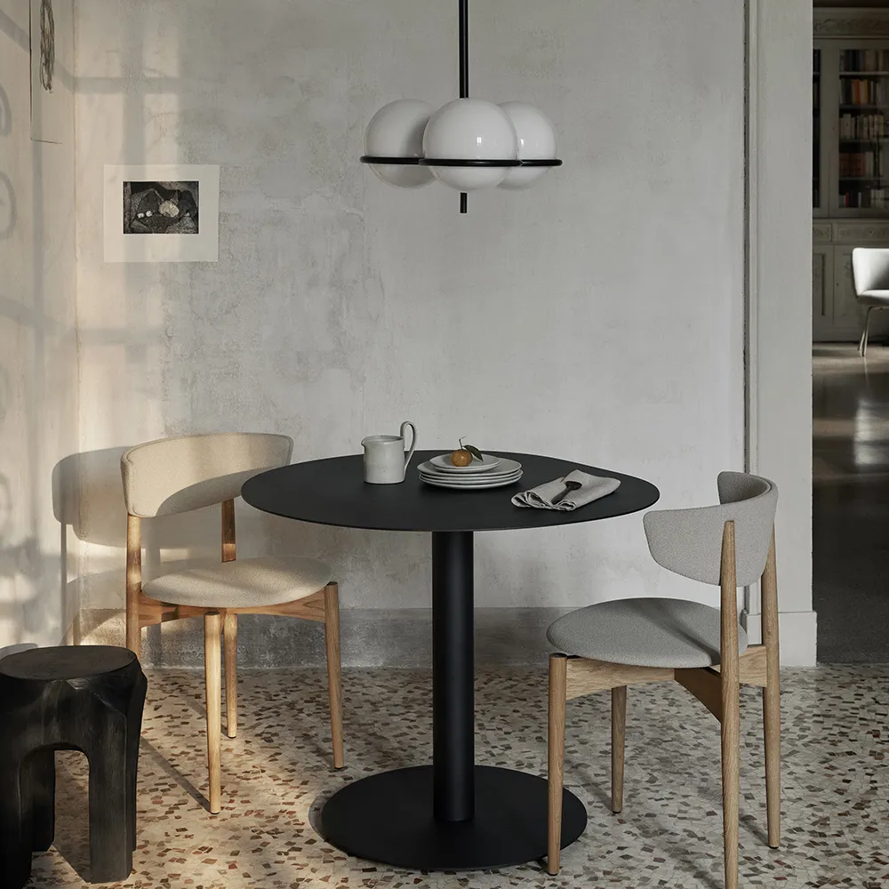 Pond Matbord Ø88 cm Black