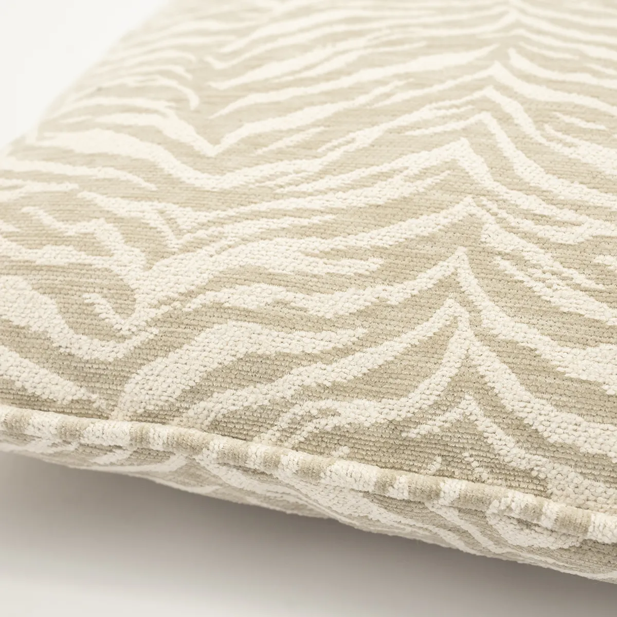Prydnadskudde Tigra Beige 45x45 cm