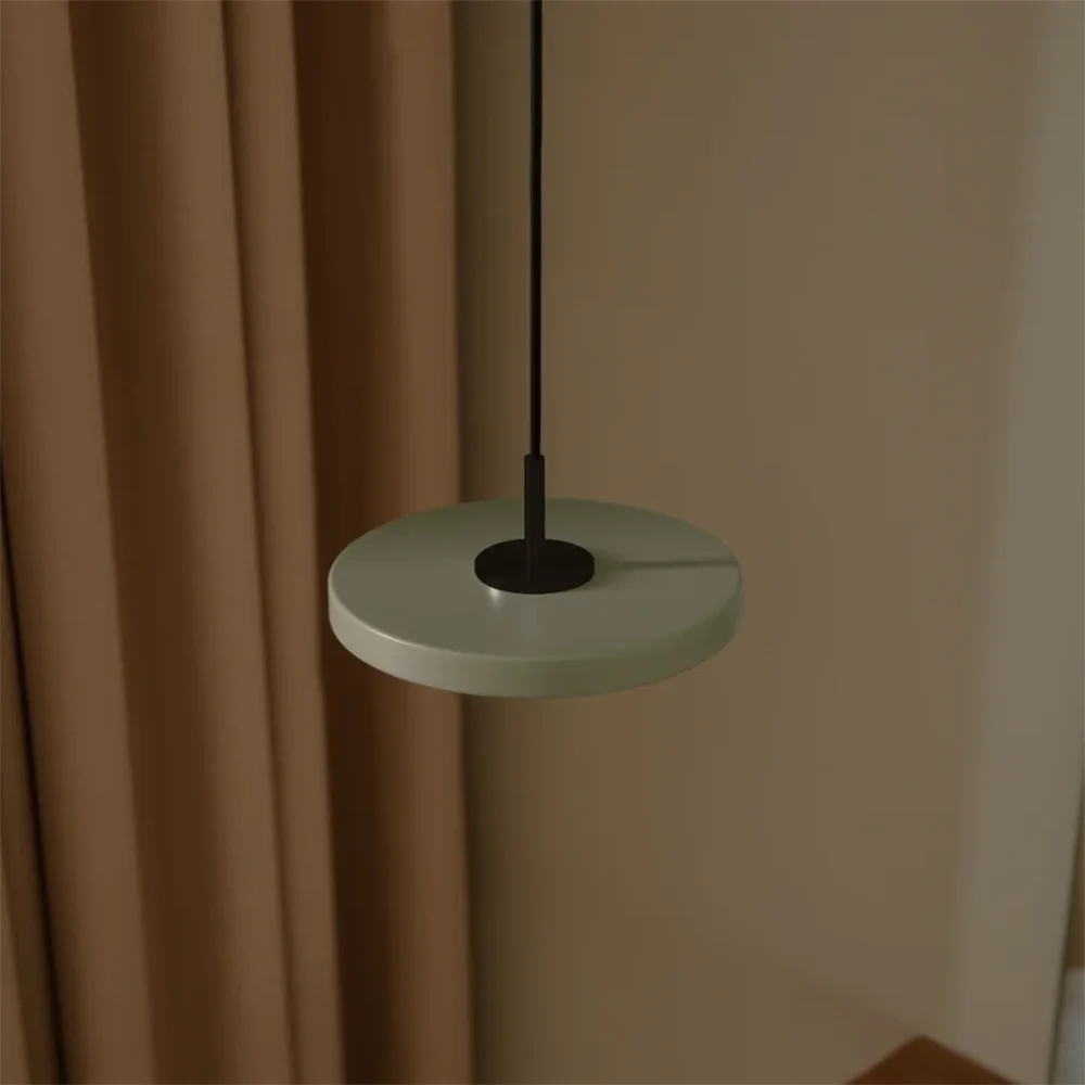 Asteria Micro Taklampa Ø15 cm Nuance Olive/svart