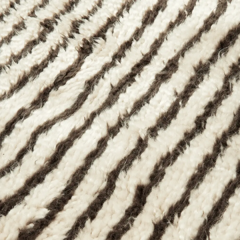 Kami Knuten Matta 80x120 cm- Off-white/Coffee