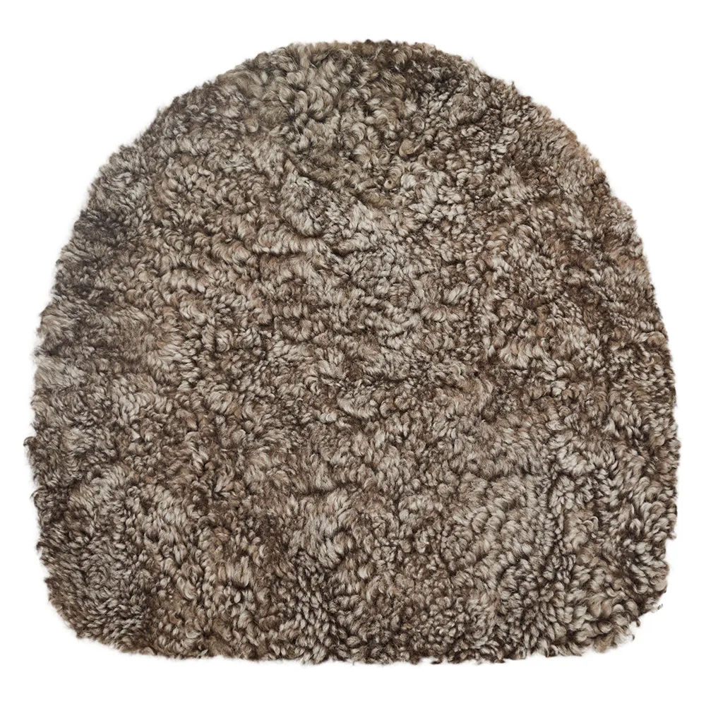 Curly forma Sittdyna fårskinn Sahara/Lightbrown