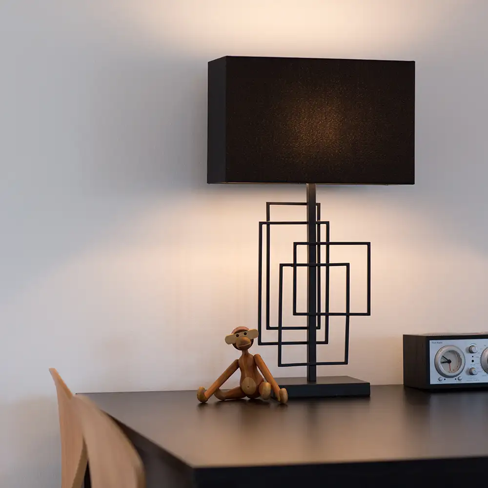 Paragon Bordslampa 69 cm svart