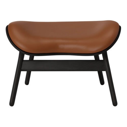 A Conversation Piece Ottoman Fotpall Black Oak/Umage Leather Cognac