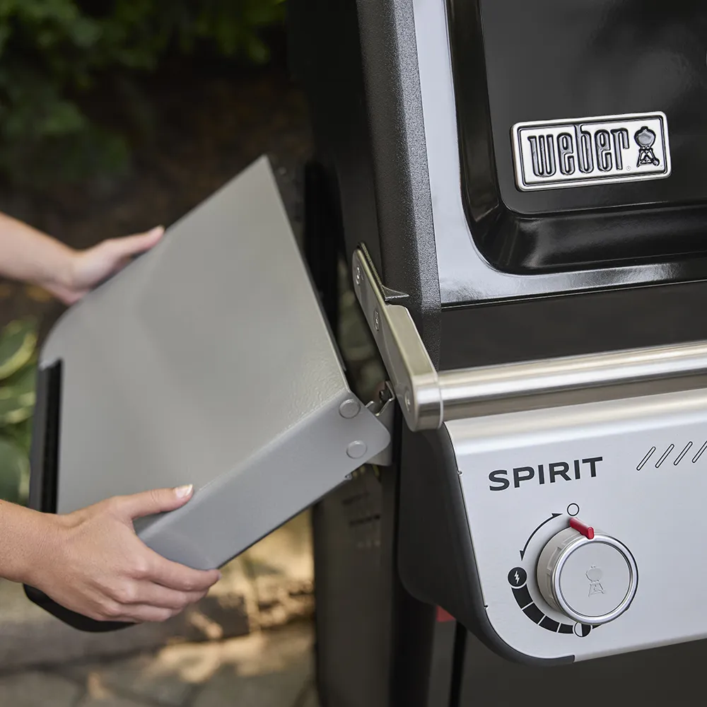 Spirit E-325 gasolgrill
