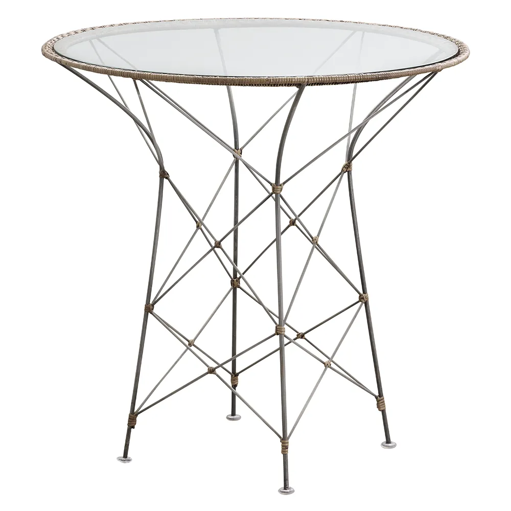 Funky cafébord med glas hazelnut 