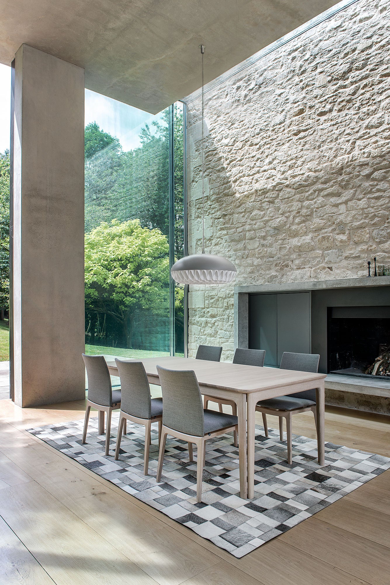 Sm27 Bord Valnöt Lack