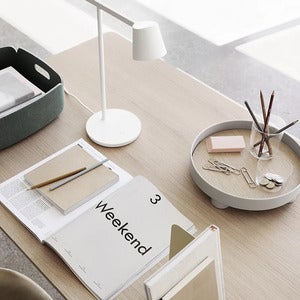 Tip bordslampa - White